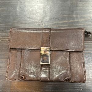 Gucci Brown Leather Push lock Clutch